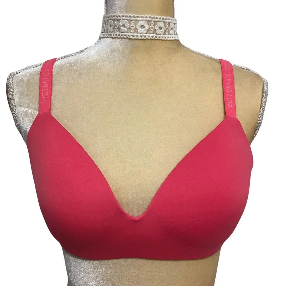 Victoria's Secret NWOT T-Shirt Lightly Lined Wireless Bra Women 32DD